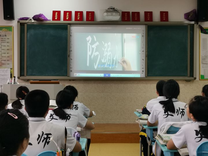 13.jpg