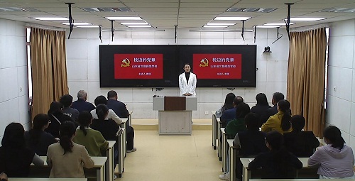 黄佳1.jpg